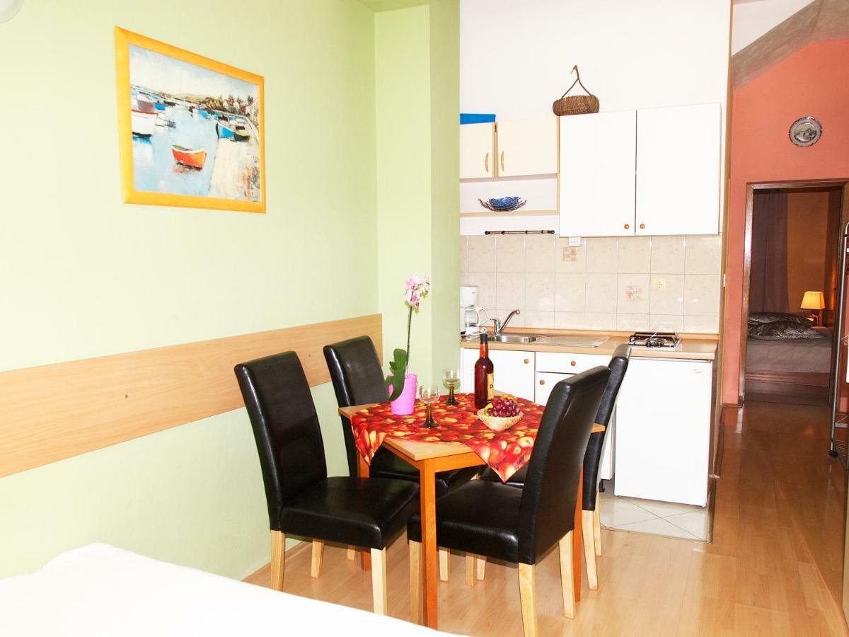 Apartmani Diana Makarska Esterno foto