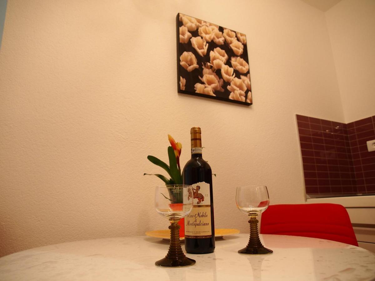 Apartmani Diana Makarska Esterno foto